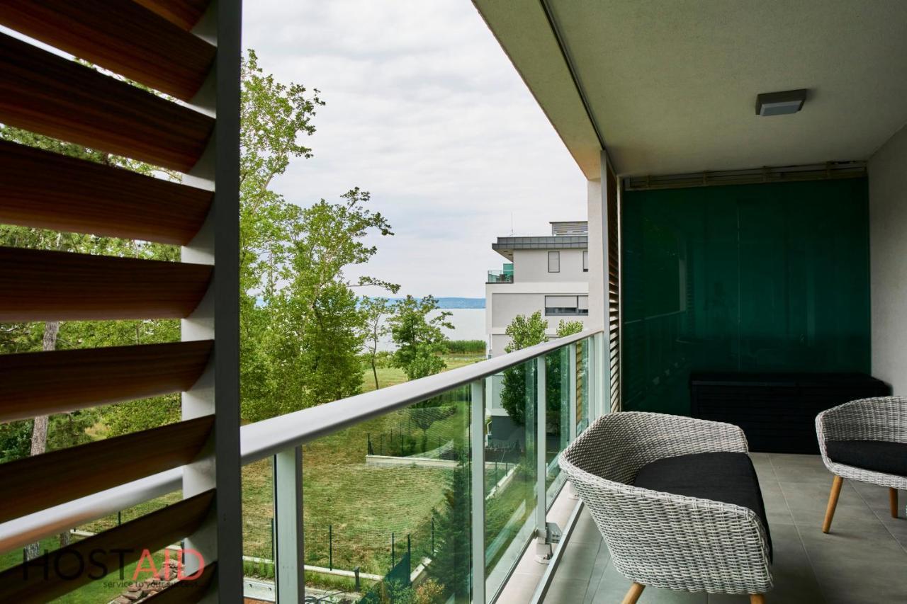Azur Apartment - Hostaid Siófok Eksteriør bilde