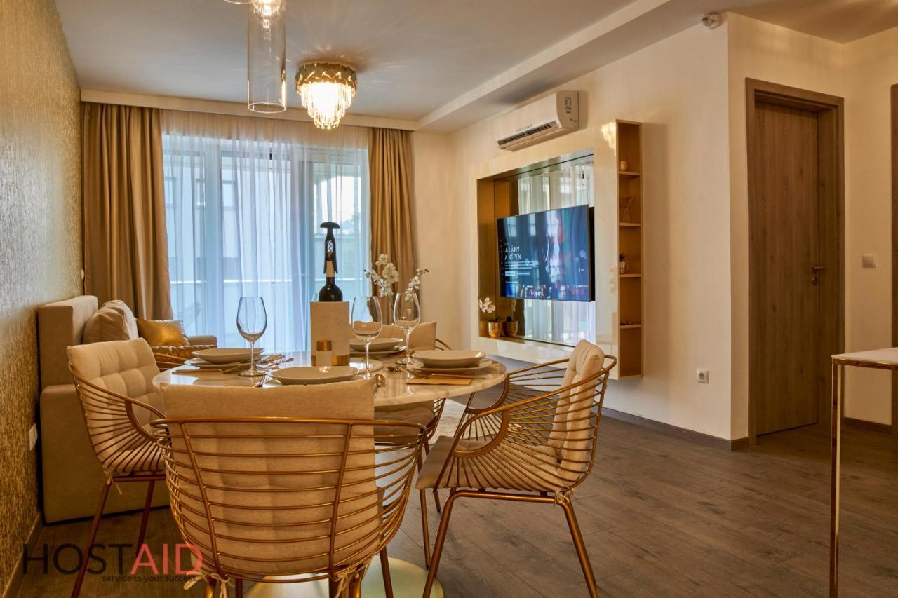 Azur Apartment - Hostaid Siófok Eksteriør bilde